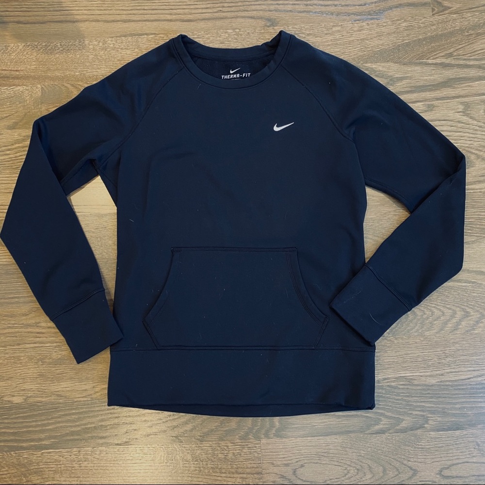 Nike - crew neck sweatshirt